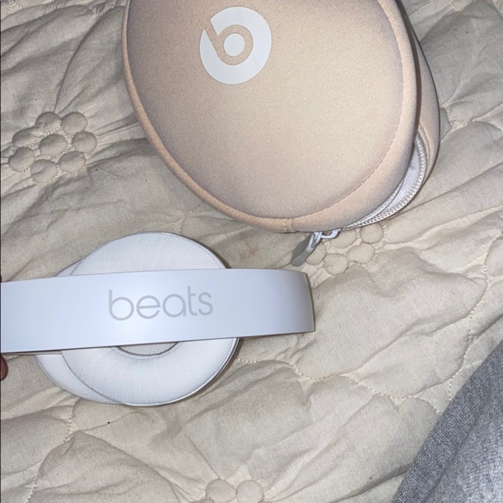 Beat headphones
